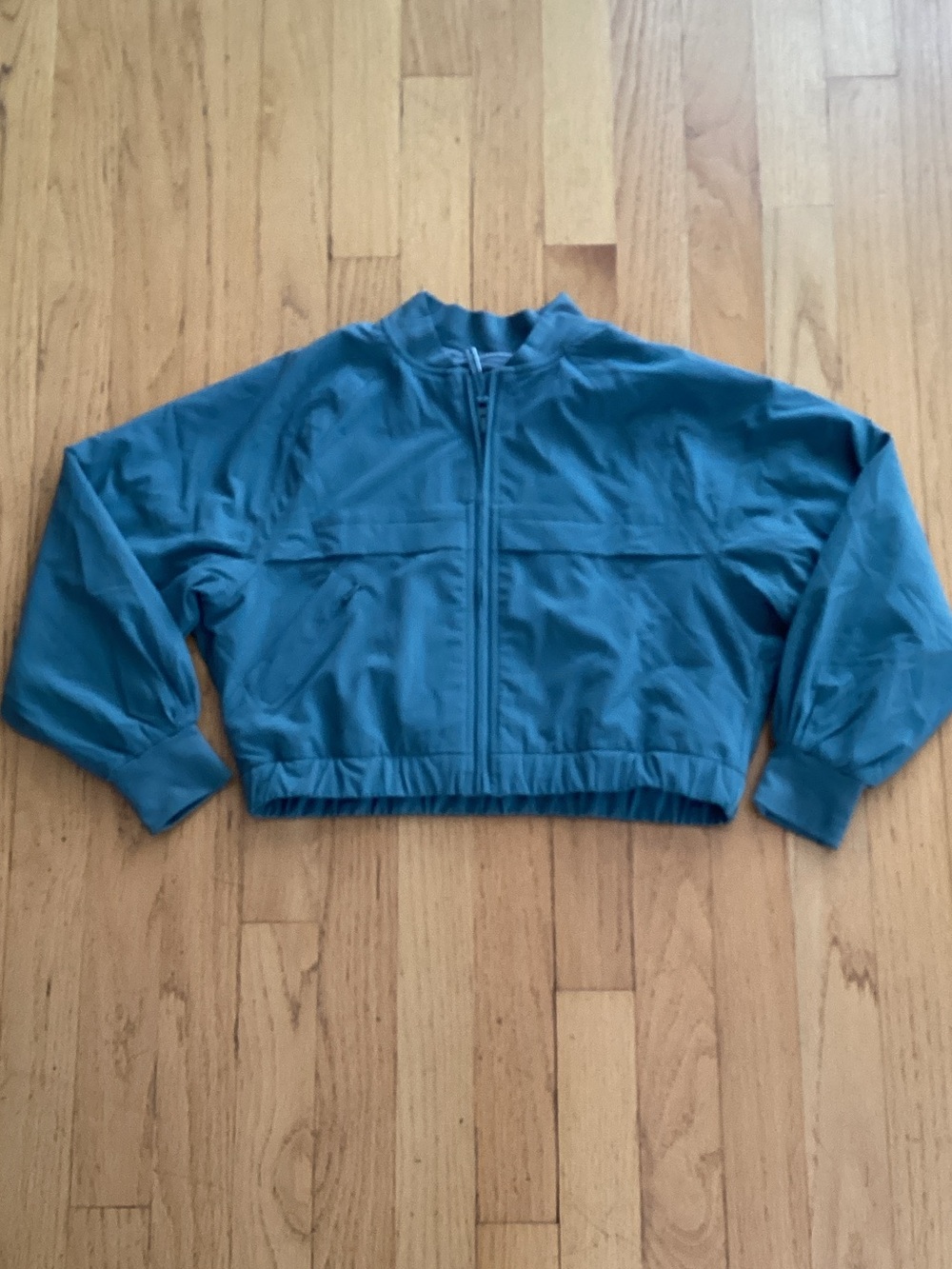 Athleta Moss Green Cropped Zip Jacket